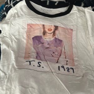 taylor swift 1989 concert shirt